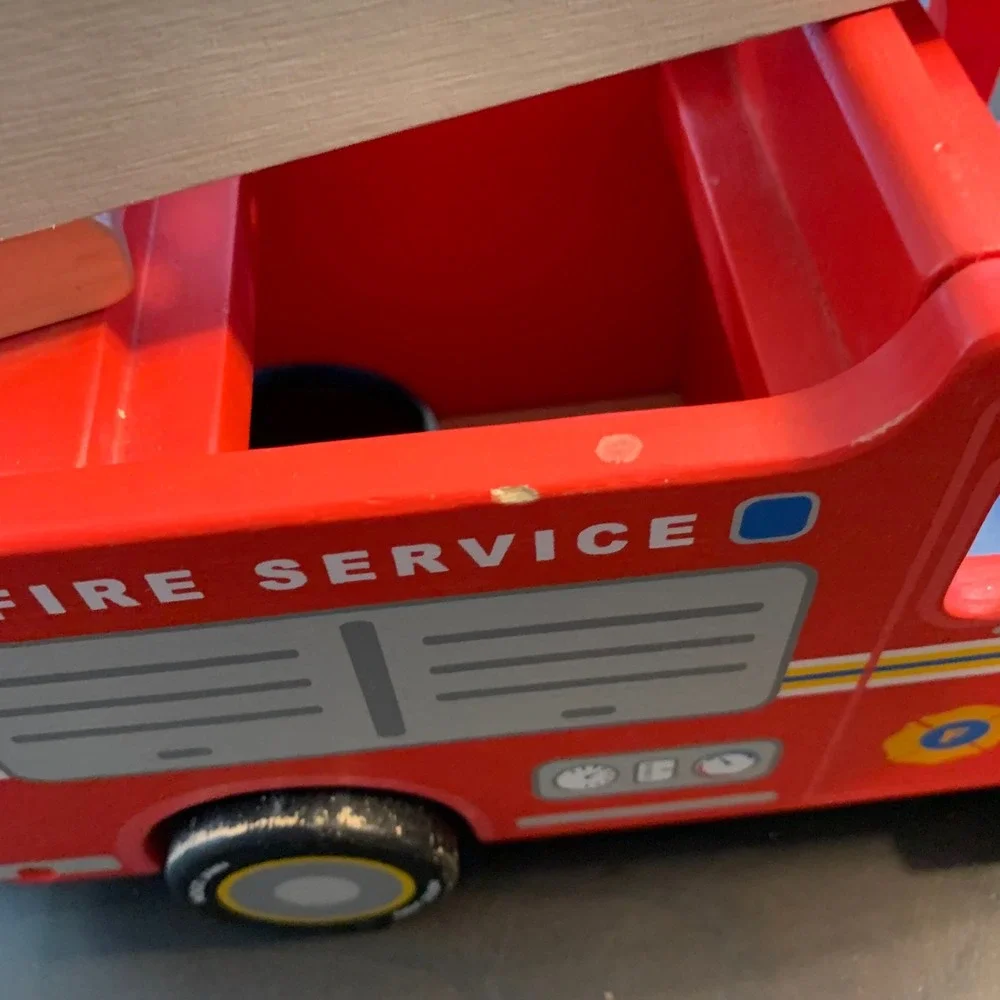 Indigo Jamm Freddie Fire Engine Red Wooden Toy Truck Kids‎ Play Vehicle Eco